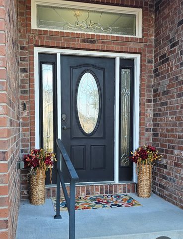 704 Silver Oaks Drive, Carl Junction, MO 64834