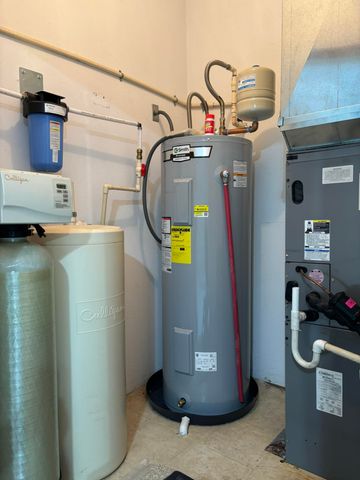 704 Silver Oaks Drive, Carl Junction, MO 64834