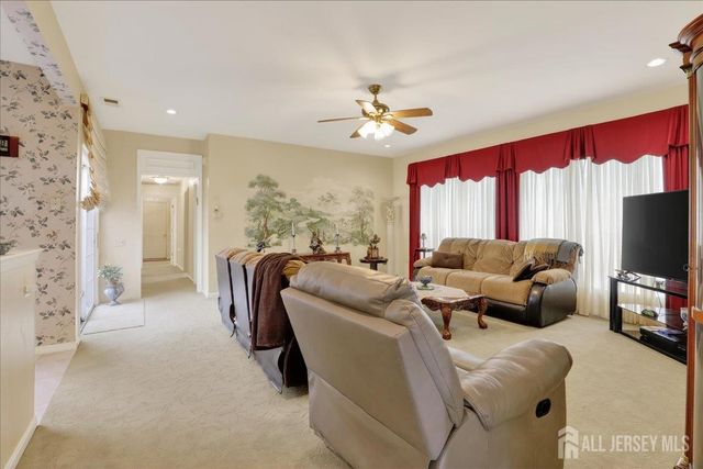 364 Waterside Boulevard, Monroe, NJ 08831