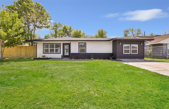 6152 Doulton Drive, Houston, TX 77033