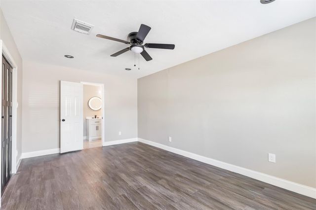 6152 Doulton Drive, Houston, TX 77033