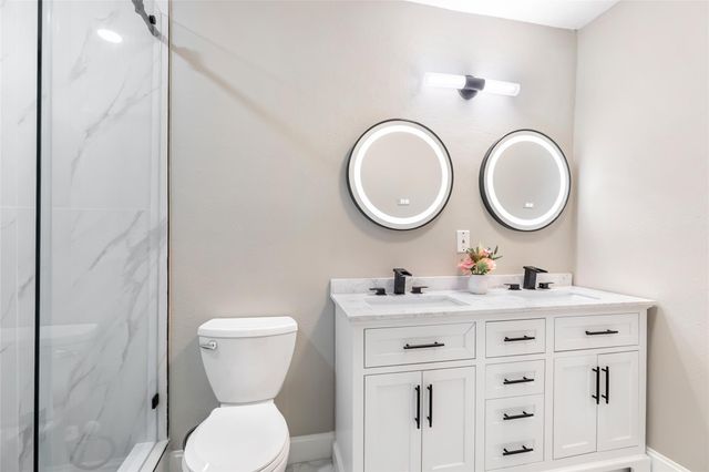 6152 Doulton Drive, Houston, TX 77033