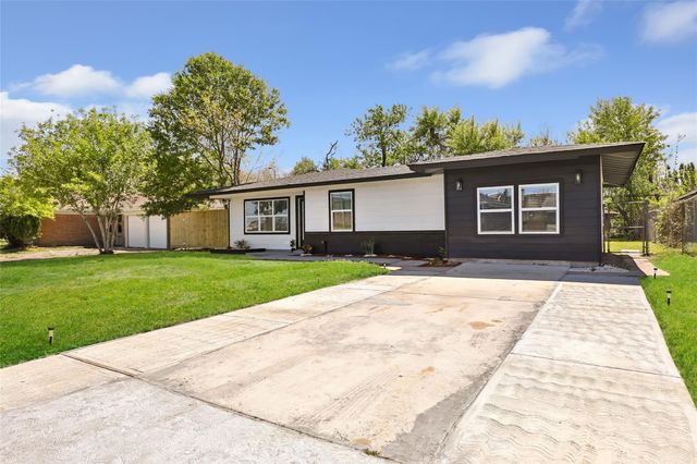 6152 Doulton Drive, Houston, TX 77033