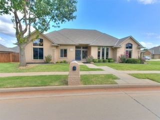 10424 York Way, Oklahoma City, OK 73162