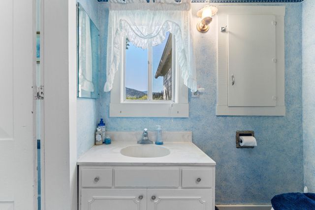 6790 Rush Creek Road, Lewiston, CA 96052