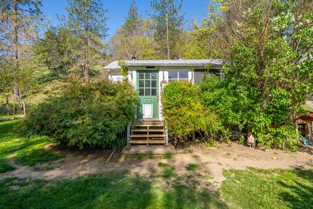 6790 Rush Creek Road, Lewiston, CA 96052