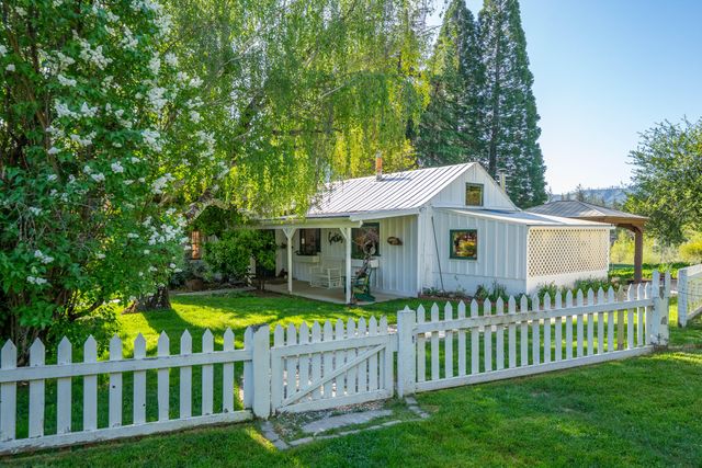 6790 Rush Creek Road, Lewiston, CA 96052