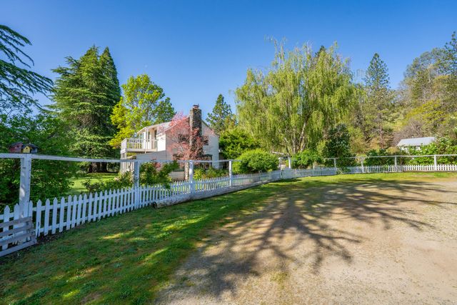 6790 Rush Creek Road, Lewiston, CA 96052