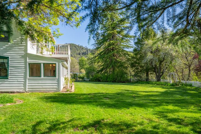 6790 Rush Creek Road, Lewiston, CA 96052
