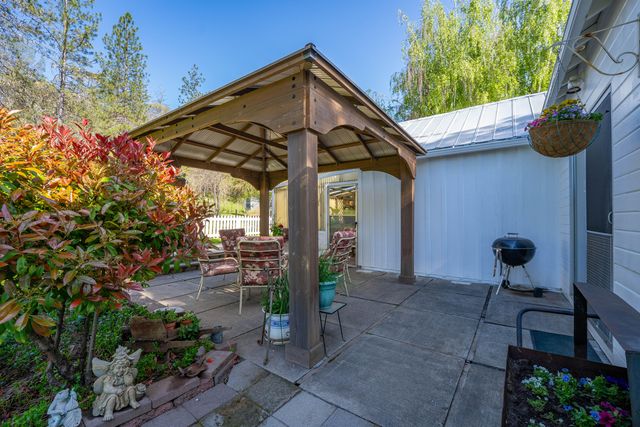 6790 Rush Creek Road, Lewiston, CA 96052