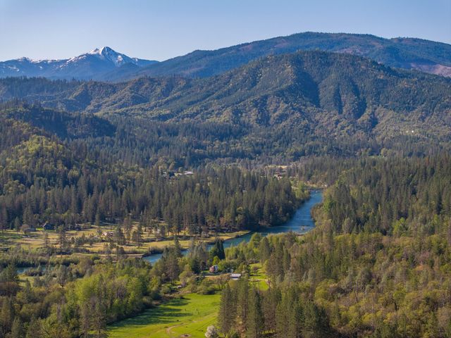 6790 Rush Creek Road, Lewiston, CA 96052