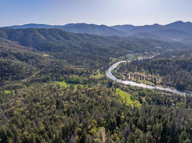 6790 Rush Creek Road, Lewiston, CA 96052