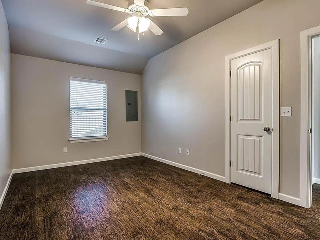 4609 Castle Bay Cove, Del City, OK 73115