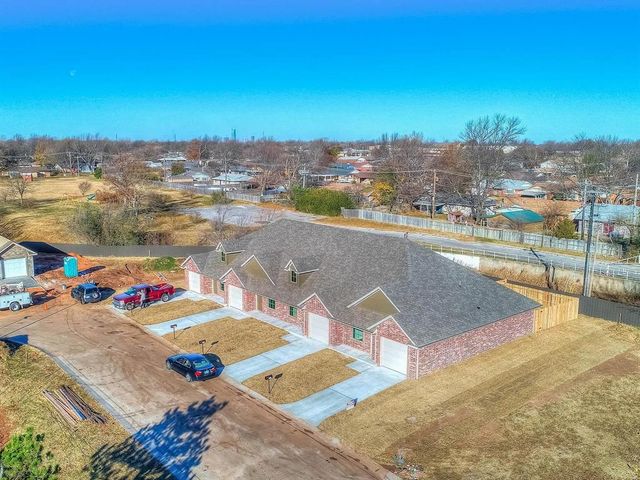 4609 Castle Bay Cove, Del City, OK 73115