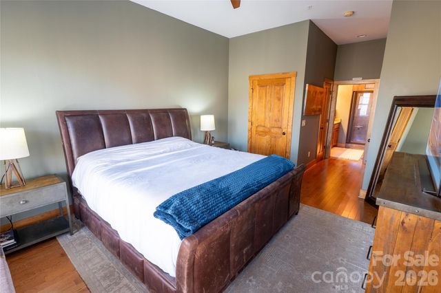 100 Saddle Notch Lane A1, Tuckasegee, NC 28783