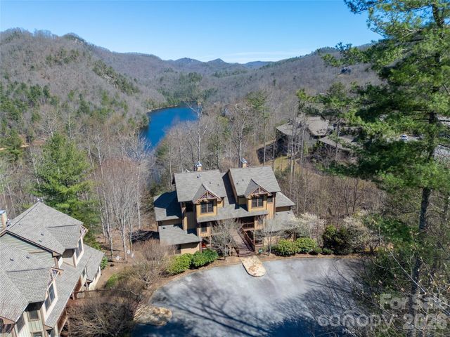 100 Saddle Notch Lane A1, Tuckasegee, NC 28783