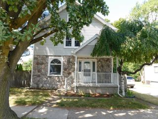 405 N Washington Avenue, Royal Oak, MI 48067