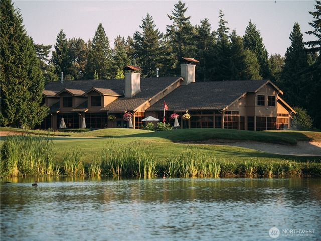 8855 Wood Duck Way, Blaine, WA 98230