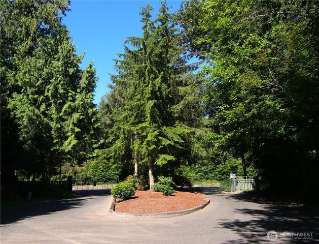 8855 Wood Duck Way, Blaine, WA 98230