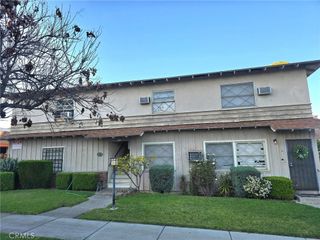 15 Los Higos E, Alhambra, CA 91801