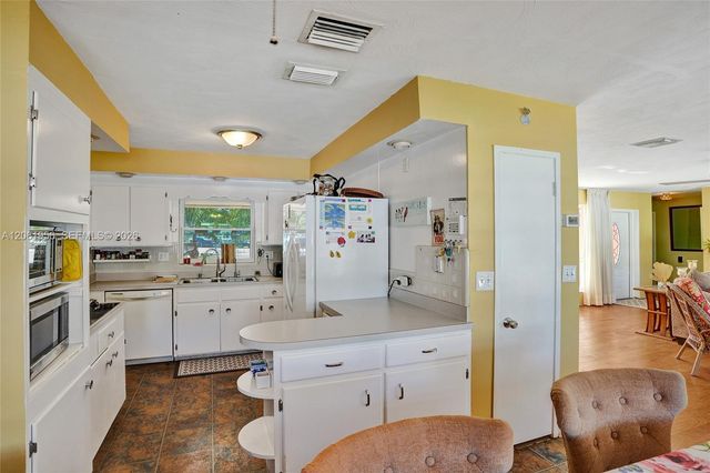 1321 Mandarin Isle, Fort Lauderdale, FL 33315