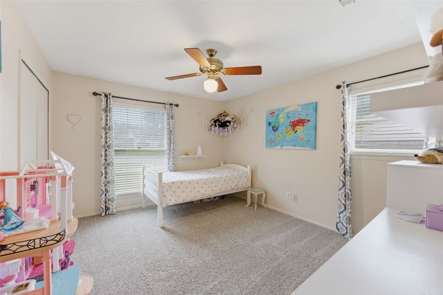 3912 Twilight Drive S, Benbrook, TX 76116