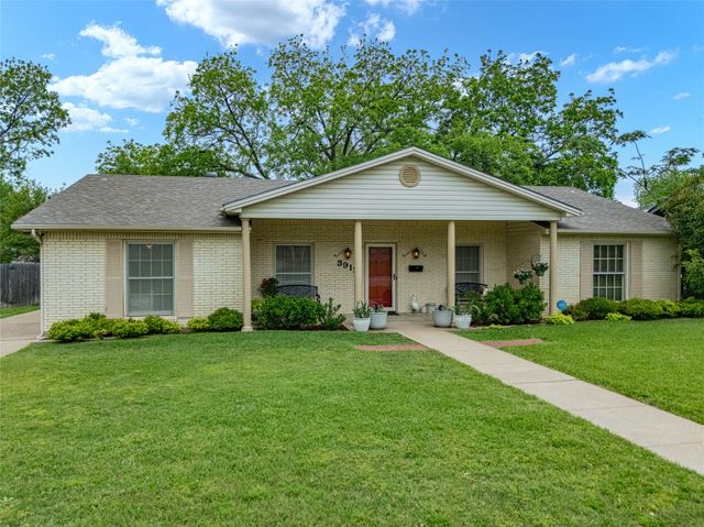 3912 Twilight Drive S, Benbrook, TX 76116