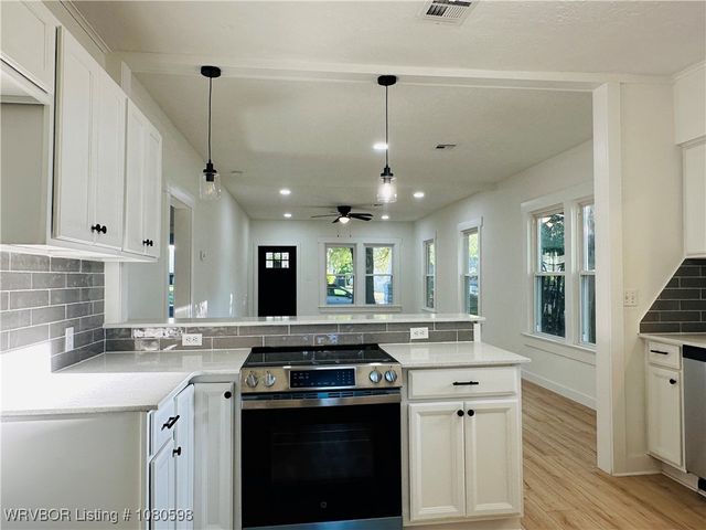 2203 S M Street, Fort Smith, AR 72901