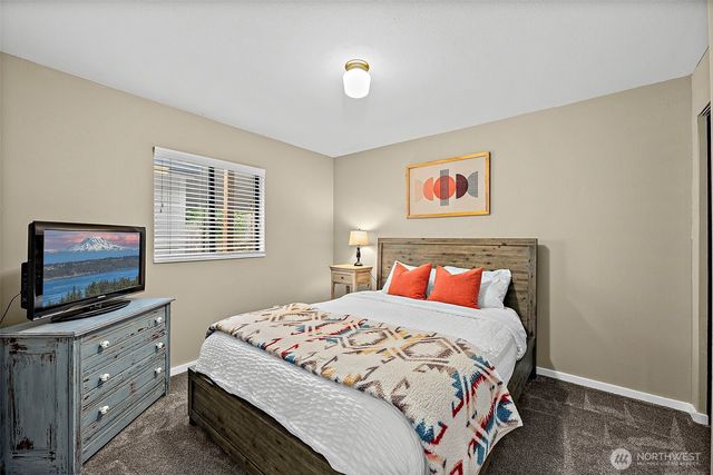 702 Yale Street, Fircrest, WA 98466