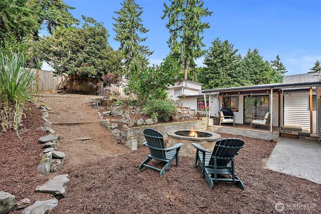 702 Yale Street, Fircrest, WA 98466