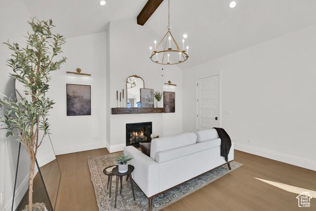 261 N SARAH ST, Providence, UT 84332