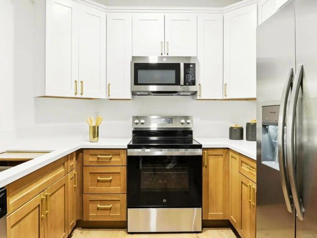 5875 Friars Road 4307, San Diego, CA 92110