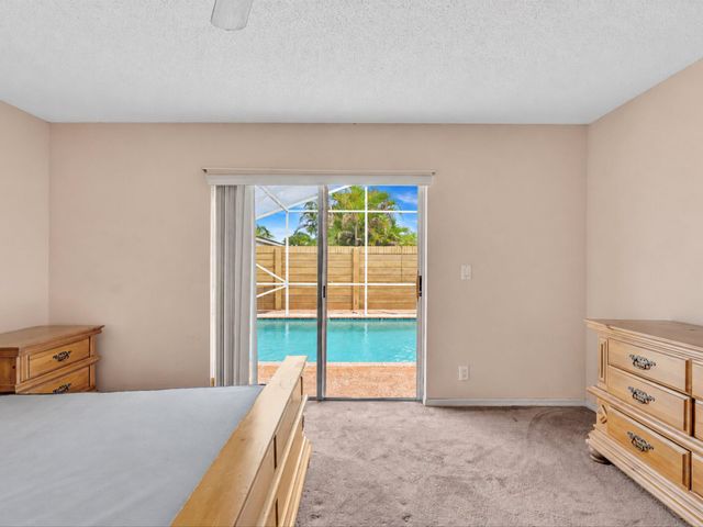 12535 SW 7th Place, Davie, FL 33325