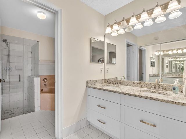 12535 SW 7th Place, Davie, FL 33325