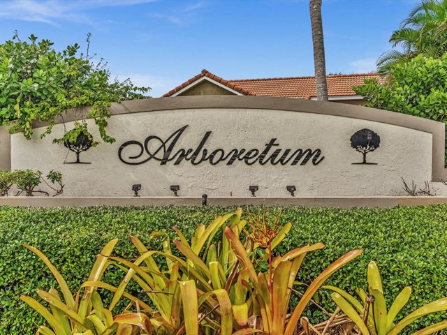 12535 SW 7th Place, Davie, FL 33325