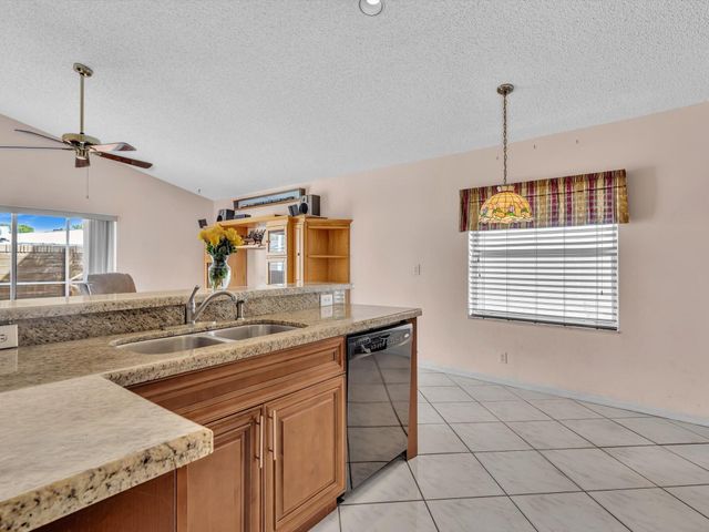 12535 SW 7th Place, Davie, FL 33325
