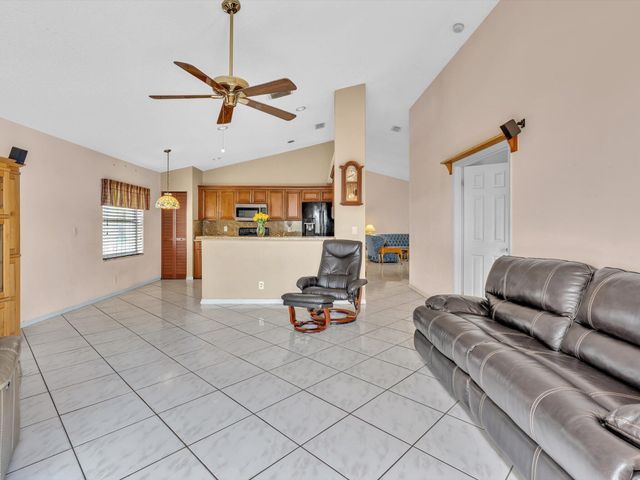 12535 SW 7th Place, Davie, FL 33325