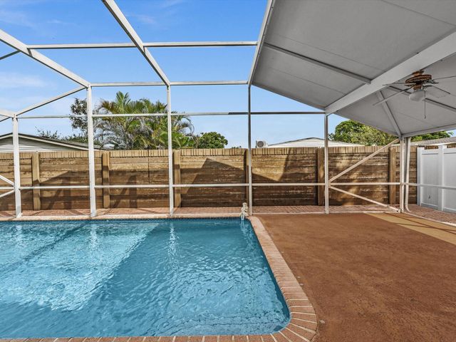 12535 SW 7th Place, Davie, FL 33325