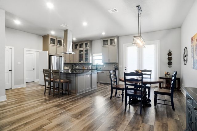 345 County Road 1180, Decatur, TX 76234