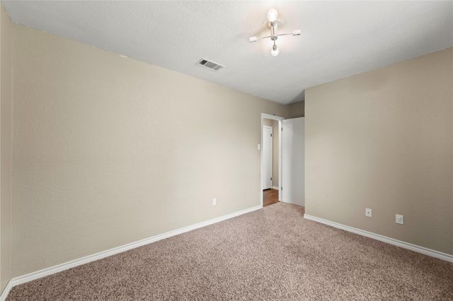 8827 E Highway 190 E, Lampasas, TX 76550
