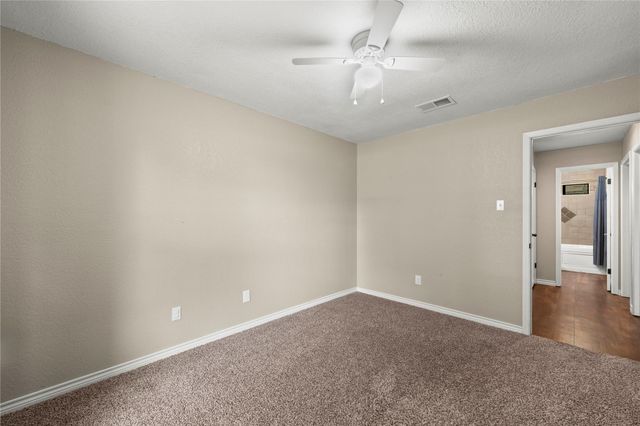 8827 E Highway 190 E, Lampasas, TX 76550