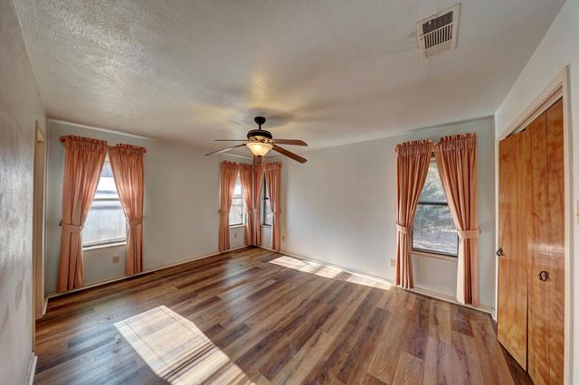 1501 Ridgemont Lane, Kerrville, TX 78028