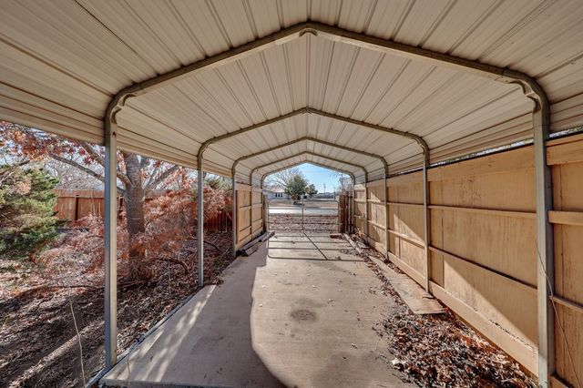 1501 Ridgemont Lane, Kerrville, TX 78028