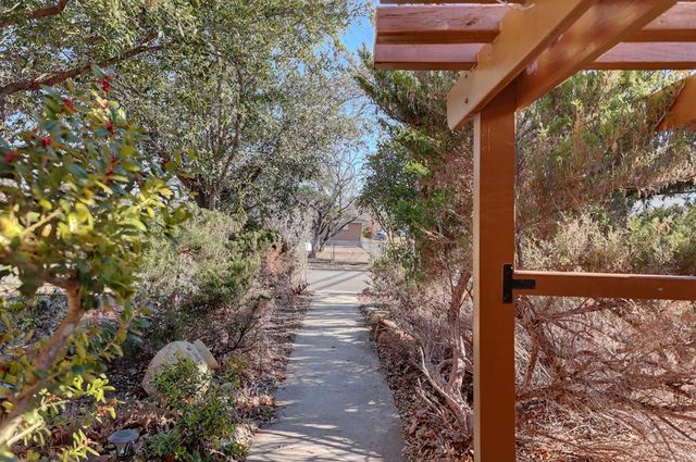 1501 Ridgemont Lane, Kerrville, TX 78028