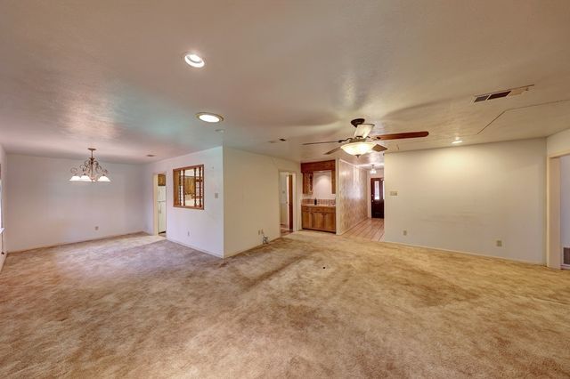 1501 Ridgemont Lane, Kerrville, TX 78028