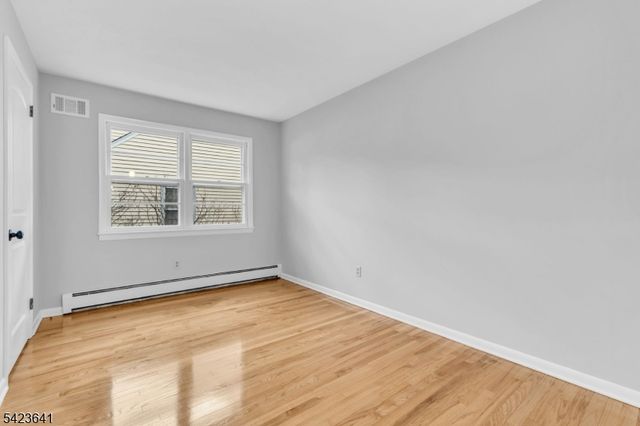 24 Hollywood Ave, Cranford Twp., NJ 07016