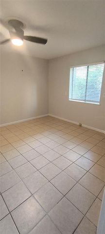 111 SE 16TH AVENUE O104, Gainesville, FL 32601