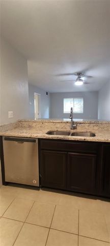 111 SE 16TH AVENUE O104, Gainesville, FL 32601