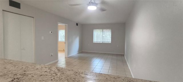 111 SE 16TH AVENUE O104, Gainesville, FL 32601