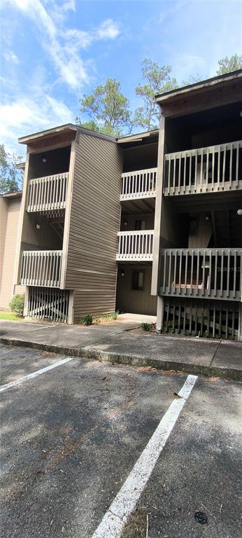 111 SE 16TH AVENUE O104, Gainesville, FL 32601